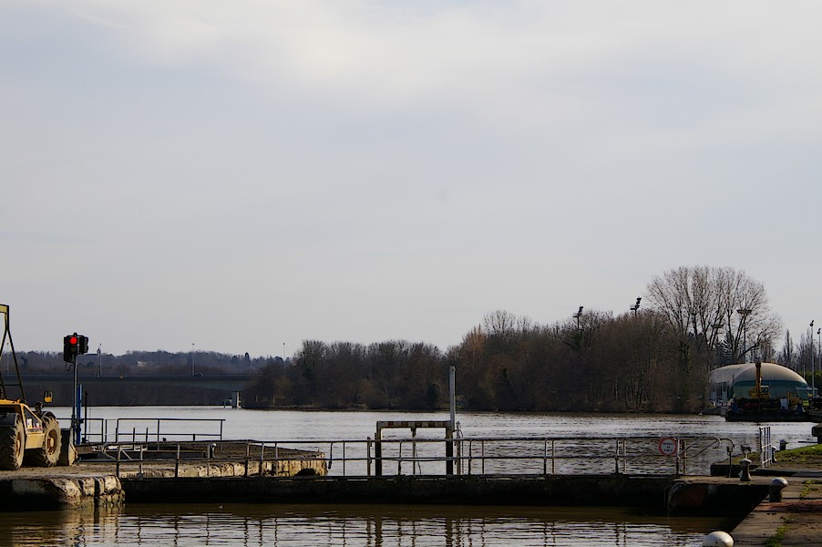Ecluse Evry et bords de seine: Ecluse d evry 031